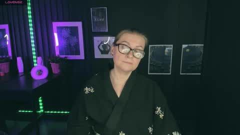 Snapshot of alexandra_kind chatting on 02.28.25 Alexandra online show from 02.28.25