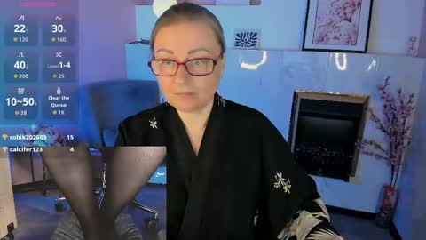 Alexandra online show from 04.18.26