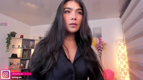 Alexandra Rodriguez online show from 12.06.24