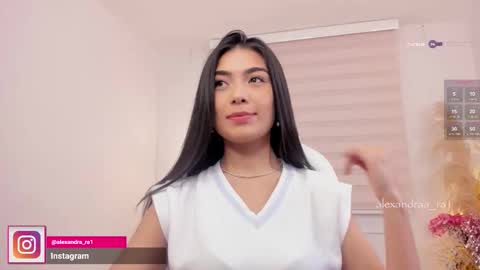 Snapshot of alexandra_ra1 chatting on 11.12.25 Alexandra Rodriguez online show from 11.12.25