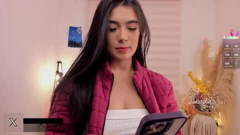 Alexandra Rodriguez online show from 12.15.25