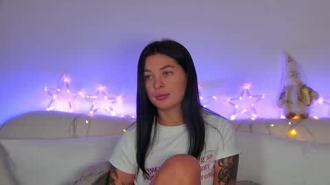 AlexandraBloom online show from 12.12.24