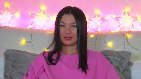 AlexandraBloom online show from 12.16.24