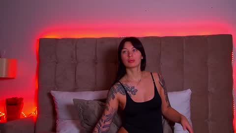 AlexandraBloom online show from 02.03.25