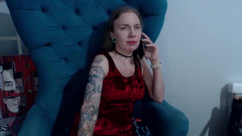 Alexandra online show from 12.31.24