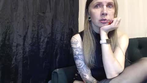 Alexandra online show from 09.10.25