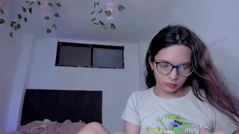 Snapshot of alexandre_chuad chatting on 06.06.26 Alexa online show from 06.06.26