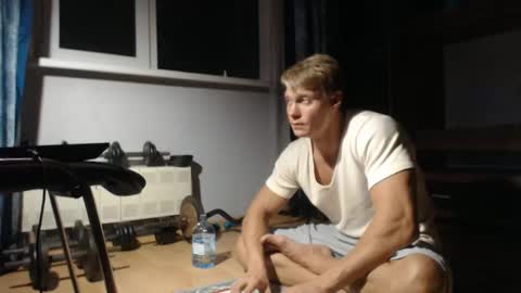 SportStranger online show from 10.08.25