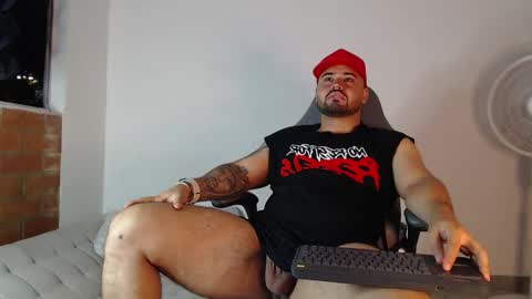 Snapshot of alexandro_king chatting on 02.14.26 ALEX online show from 02.14.26