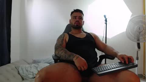 Snapshot of alexandro_king chatting on 02.15.26 ALEX online show from 02.15.26