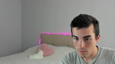 Snapshot of alexarti chatting on 09.22.25 Alex online show from 09.22.25