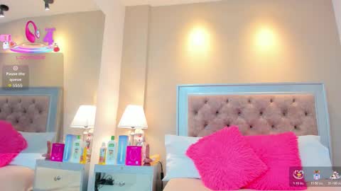 Snapshot of alexasttorm chatting on 11.04.25 Alexa online show from 11.04.25