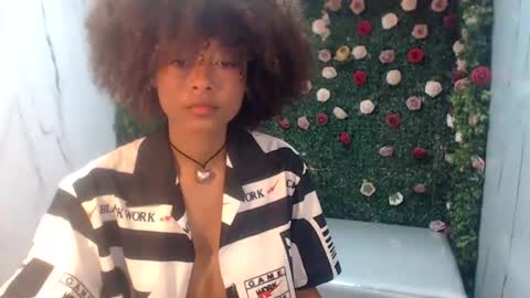 Snapshot of alexawet_ chatting on 06.21.26 Alexa online show from 06.21.26