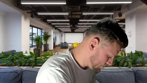 Snapshot of alexboy2022 chatting on 12.14.24 onlyfans..alexyno2022 online show from 12.14.24