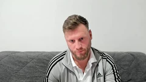 Snapshot of alexboy2022 chatting on 12.19.24 onlyfans..alexyno2022 online show from 12.19.24