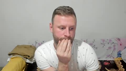 Snapshot of alexboy2022 chatting on 02.09.25 onlyfans..alexyno2022 online show from 02.09.25