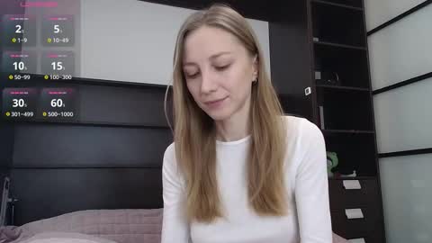 Snapshot of alexcandy69 chatting on 03.11.26 Alex Candy online show from 03.11.26