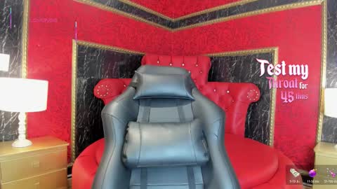 Alexiaa  Online 1430 to 2100 GMT-5 online show from 09.12.25