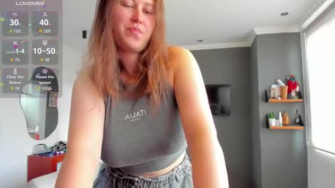 Alexia online show from 11.26.25