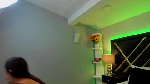 AlexiahCollins online show from 02.16.25