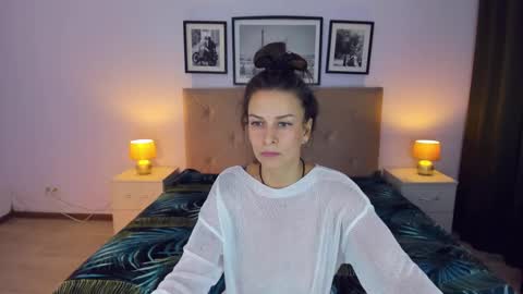 Snapshot of alexiayellow chatting on 12.25.24 Alexia online show from 12.25.24