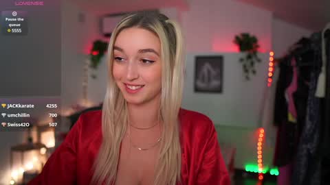 Alexis Texas online show from 12.08.24