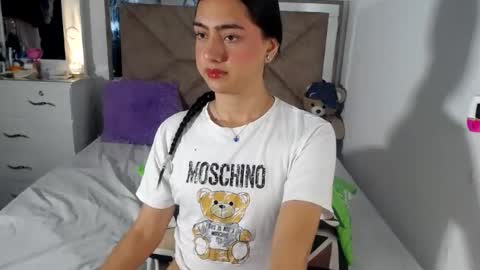 Snapshot of alexis_brown11 chatting on 06.24.26 -- ALEXIS -- online show from 06.24.26