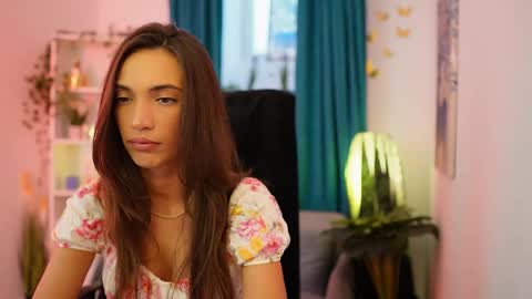 Alexis online show from 10.08.25