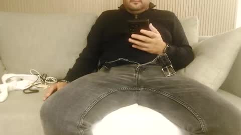 Slave Alex online show from 11.05.25