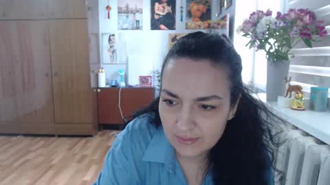 AlexisMillers online show from 04.14.26