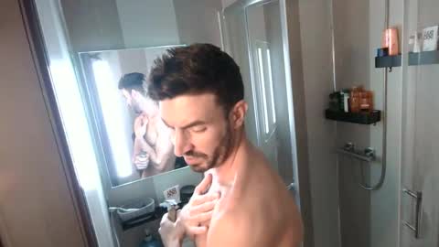 Snapshot of alexlive1 chatting on 11.15.25 alexlive1 online show from 11.15.25