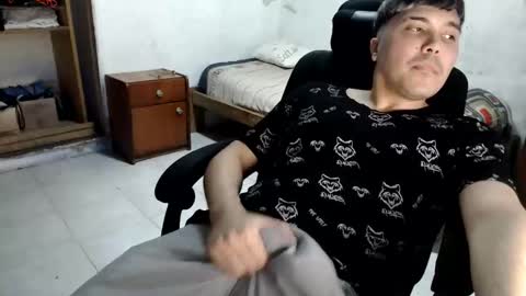 Snapshot of alexriversx chatting on 06.02.26 Alexander online show from 06.02.26