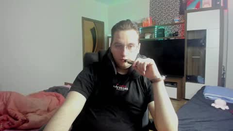 Snapshot of alexs9xtime chatting on 03.16.26 alexs9xtime online show from 03.16.26