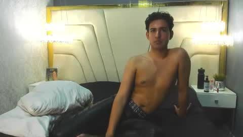 Alexsavage  online show from 03.06.25