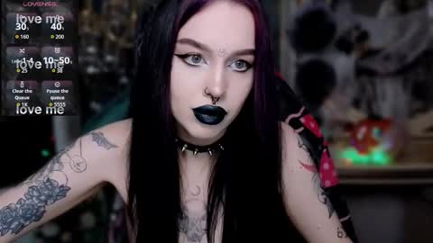 Snapshot of alexx_succubus chatting on 11.12.25 Alexx Succubus online show from 11.12.25