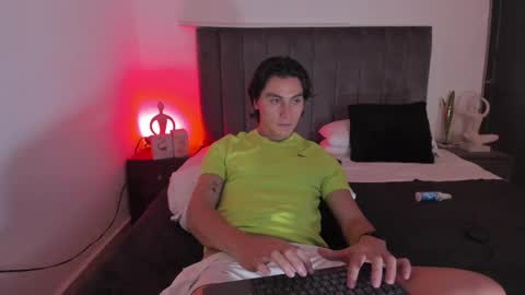 Alexxander Hall online show from 09.10.25