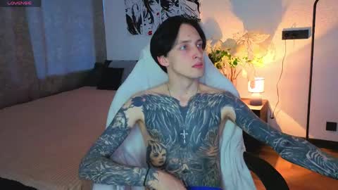 Snapshot of alexxone_ chatting on 05.26.26 Alex online show from 05.26.26