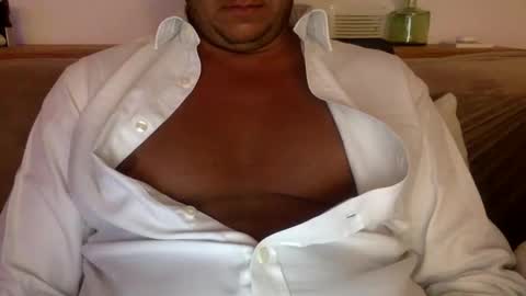 Snapshot of alexxx9spain chatting on 05.24.26 alexxx9spain online show from 05.24.26