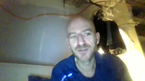 Snapshot of alfred151 chatting on 04.11.26 Edgarrrdd1021 online show from 04.11.26
