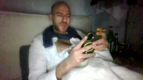 Snapshot of alfred151 chatting on 04.15.26 Edgarrrdd1021 online show from 04.15.26