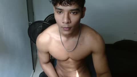 Snapshot of alfred_cantillo chatting on 03.31.26 alfred_cantillo online show from 03.31.26