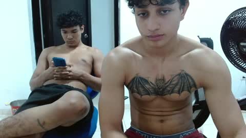 Snapshot of alfred_cantillo chatting on 06.05.26 alfred_cantillo online show from 06.05.26