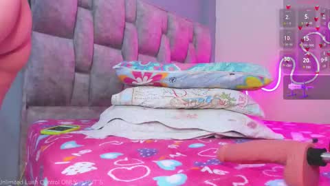 alhara_luna online show from 09.20.25