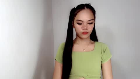 Snapshot of aliahadams chatting on 10.01.25 ALIAH online show from 10.01.25