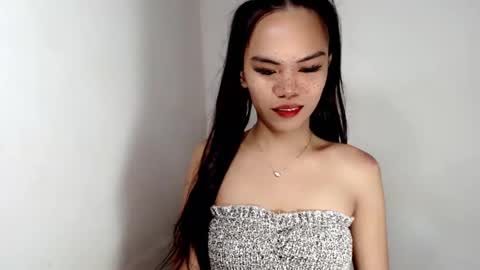 Snapshot of aliahadams chatting on 10.09.25 ALIAH online show from 10.09.25