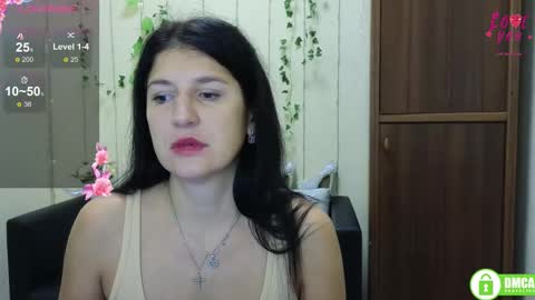 Snapshot of alianna_solo_kiss chatting on 10.22.25 Alianna online show from 10.22.25