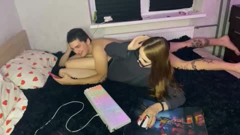 Robert online show from 10.19.25