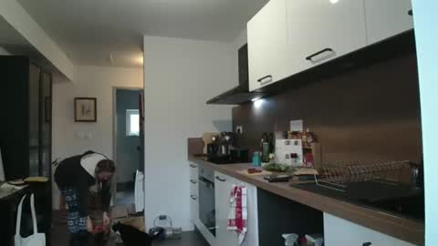 Snapshot of alice8363 chatting on 12.08.24 Alice online show from 12.08.24