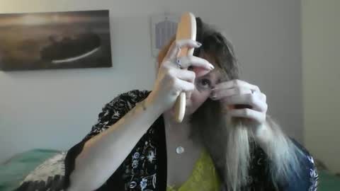 Snapshot of alice8363 chatting on 12.17.24 Alice online show from 12.17.24