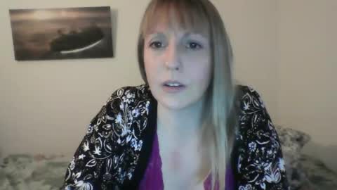 Snapshot of alice8363 chatting on 01.10.25 Alice online show from 01.10.25